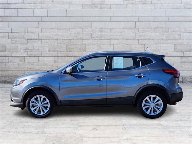 2017 Nissan Rogue Sport SV