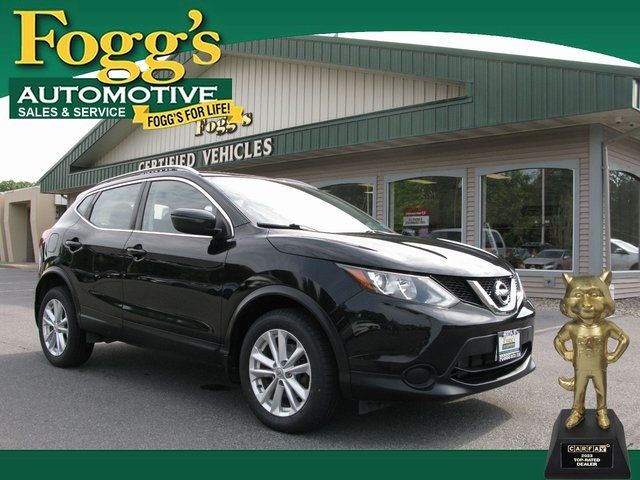 2017 Nissan Rogue Sport SV