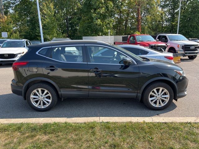 2017 Nissan Rogue Sport SV