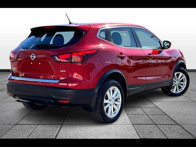 2017 Nissan Rogue Sport S