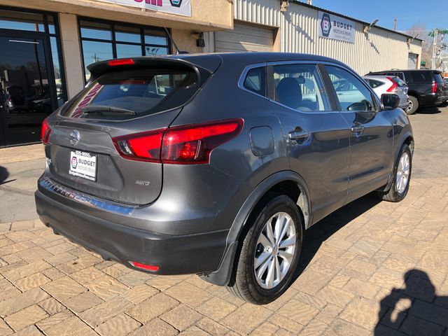 2017 Nissan Rogue Sport S