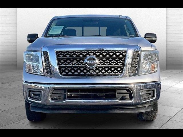 2017 Nissan Titan SV