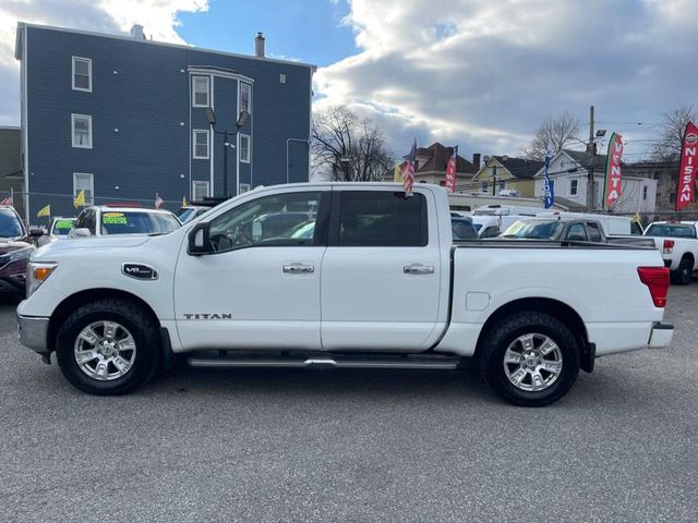 2017 Nissan Titan SV