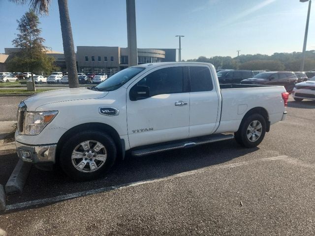 2017 Nissan Titan SV