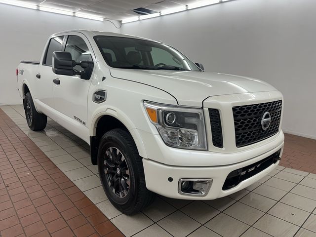 2017 Nissan Titan 