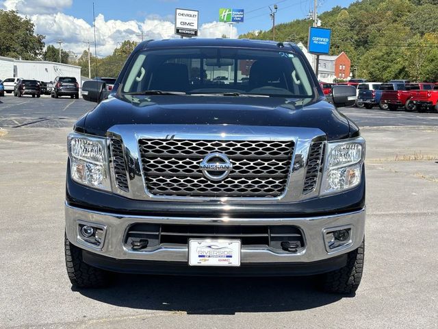 2017 Nissan Titan SV