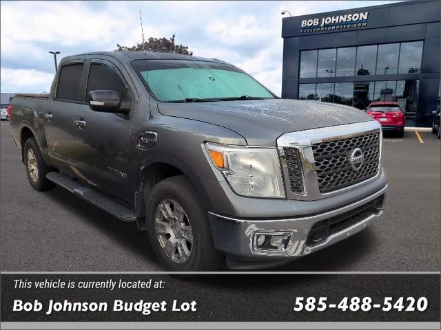 2017 Nissan Titan SV