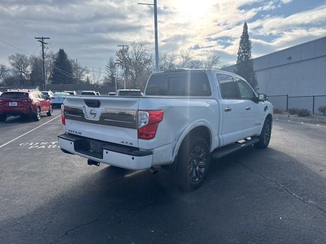 2017 Nissan Titan Platinum Reserve