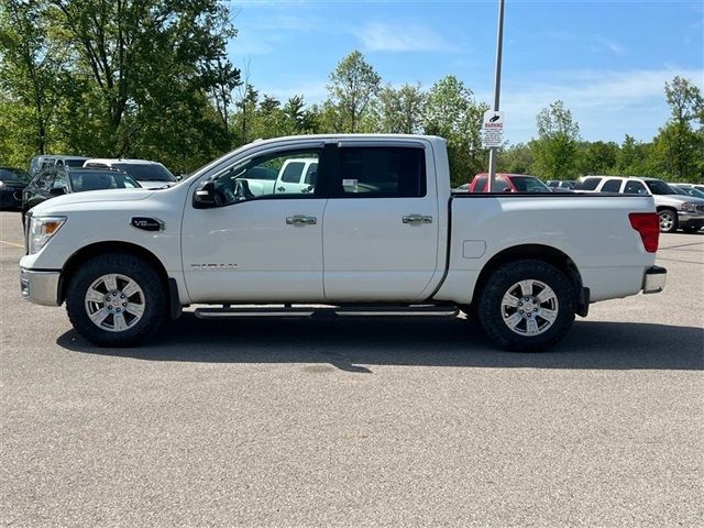 2017 Nissan Titan Platinum Reserve