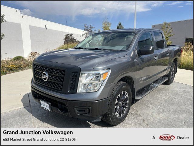 2017 Nissan Titan S