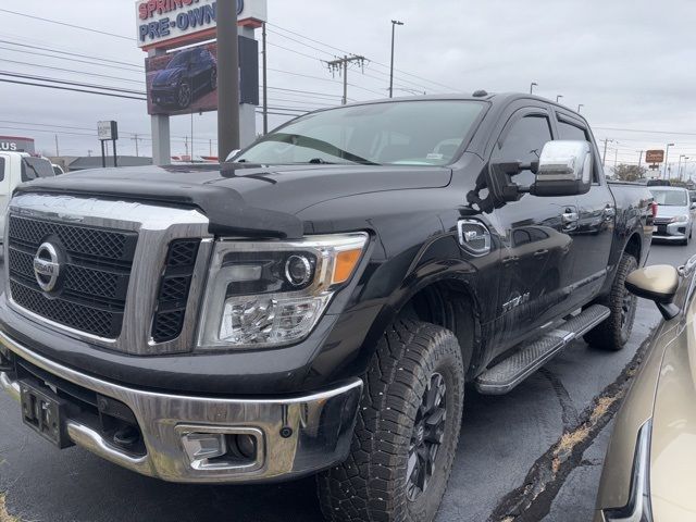 2017 Nissan Titan SL