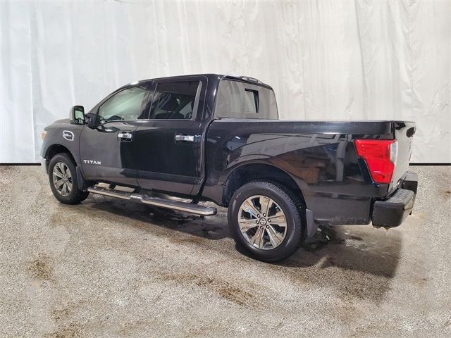 2017 Nissan Titan SL