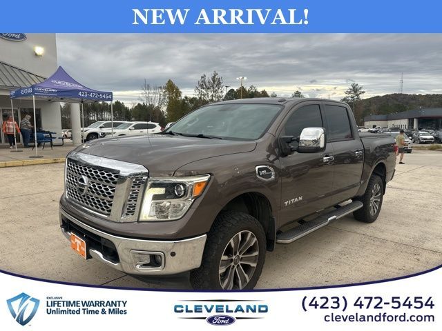 2017 Nissan Titan SL