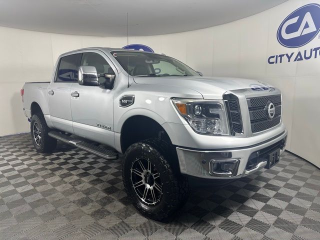 2017 Nissan Titan SL