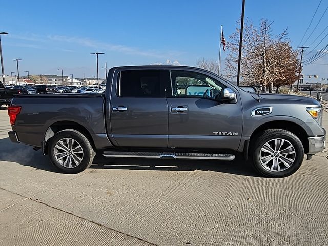 2017 Nissan Titan SL