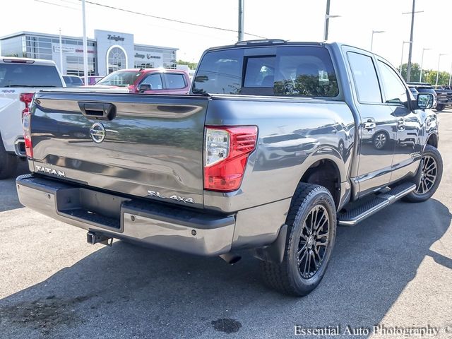 2017 Nissan Titan SL