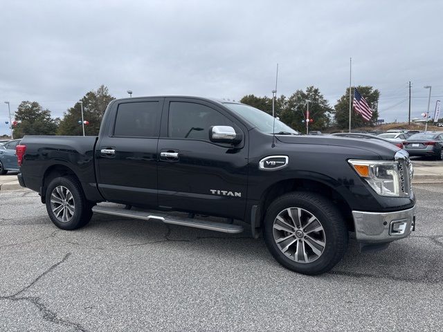 2017 Nissan Titan SL