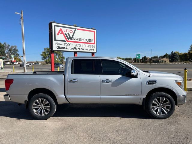 2017 Nissan Titan SL