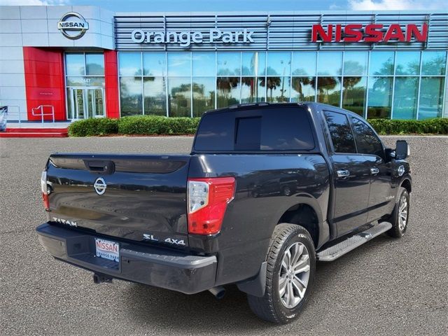 2017 Nissan Titan SL