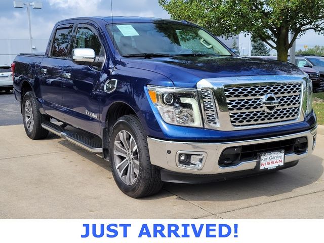 2017 Nissan Titan SL