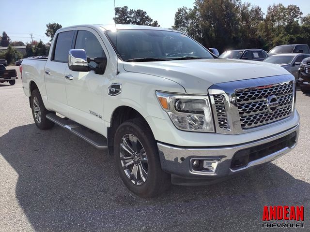 2017 Nissan Titan SL