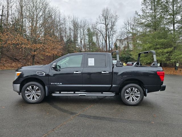 2017 Nissan Titan SL