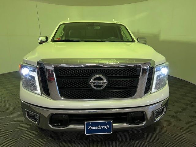 2017 Nissan Titan SL