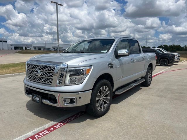 2017 Nissan Titan SL