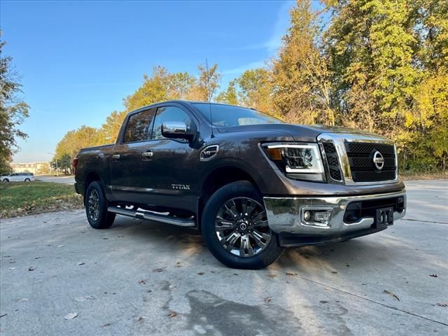 2017 Nissan Titan SL