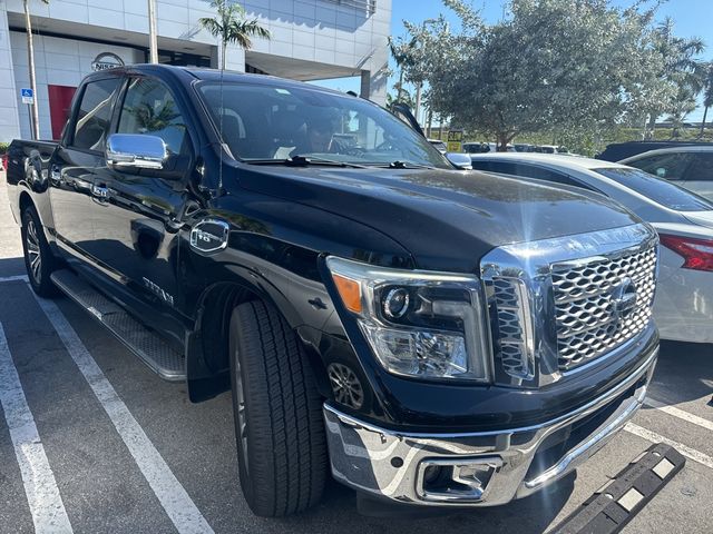 2017 Nissan Titan SL