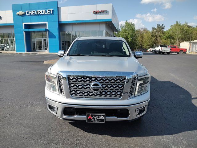 2017 Nissan Titan SL