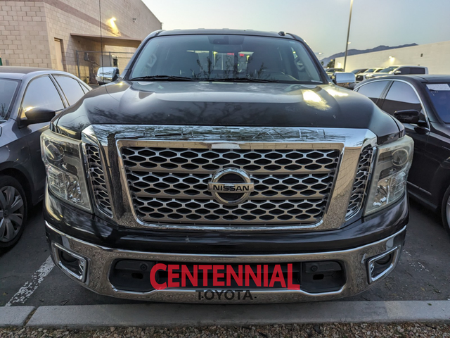 2017 Nissan Titan SL