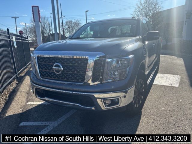 2017 Nissan Titan SV