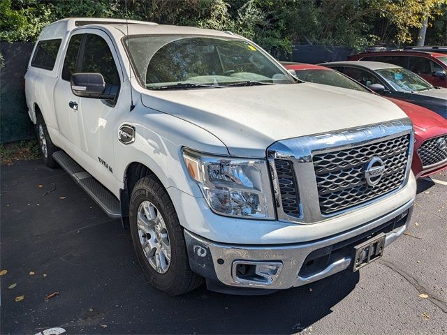 2017 Nissan Titan SV