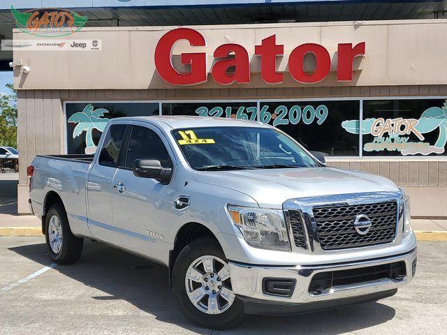 2017 Nissan Titan SV