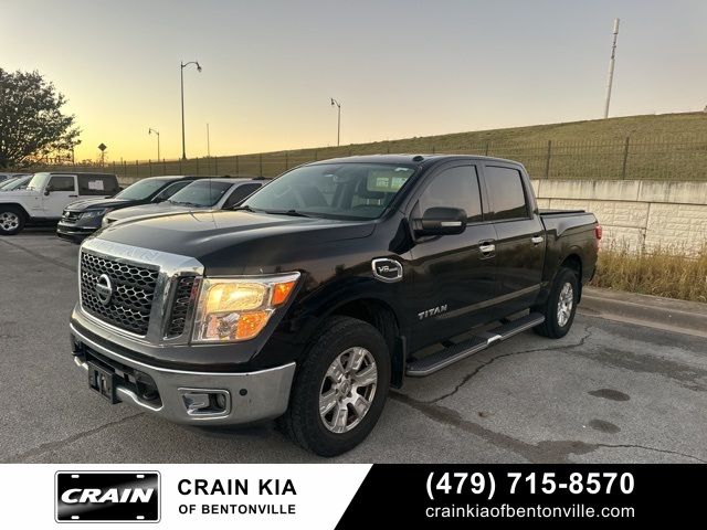 2017 Nissan Titan SV