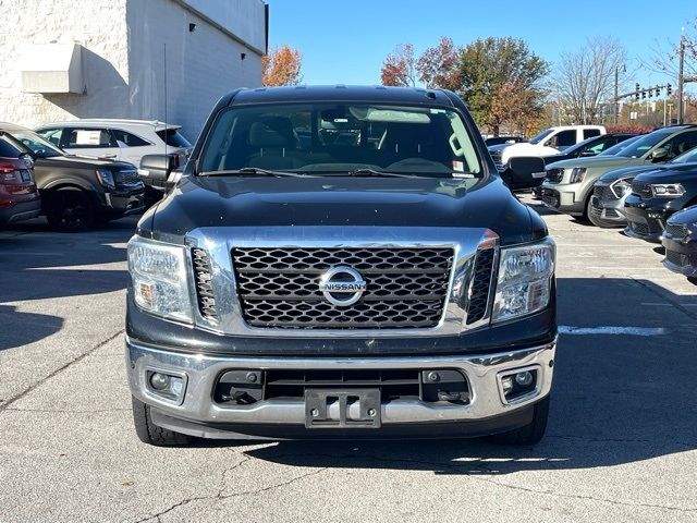 2017 Nissan Titan SV