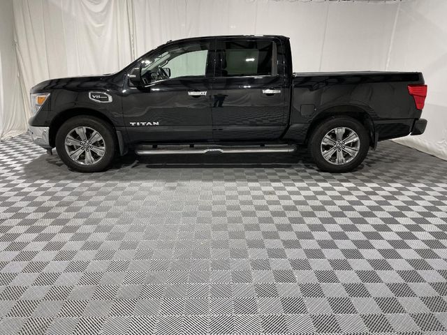 2017 Nissan Titan SV