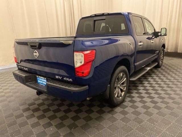 2017 Nissan Titan SV