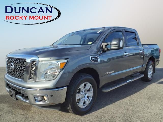 2017 Nissan Titan SV