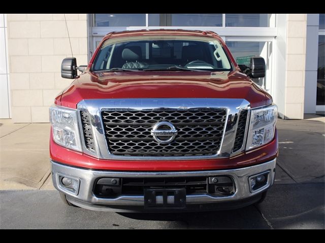 2017 Nissan Titan SV