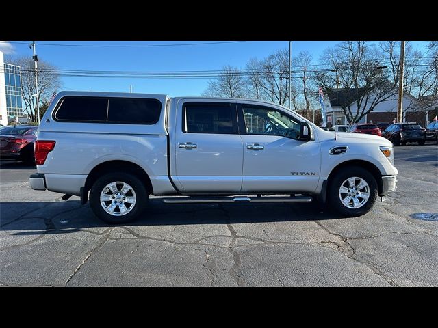 2017 Nissan Titan SV