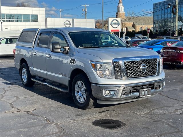 2017 Nissan Titan SV