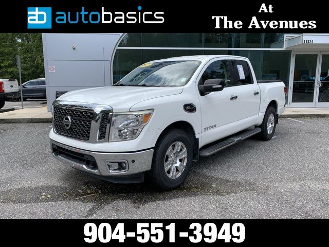 2017 Nissan Titan SV