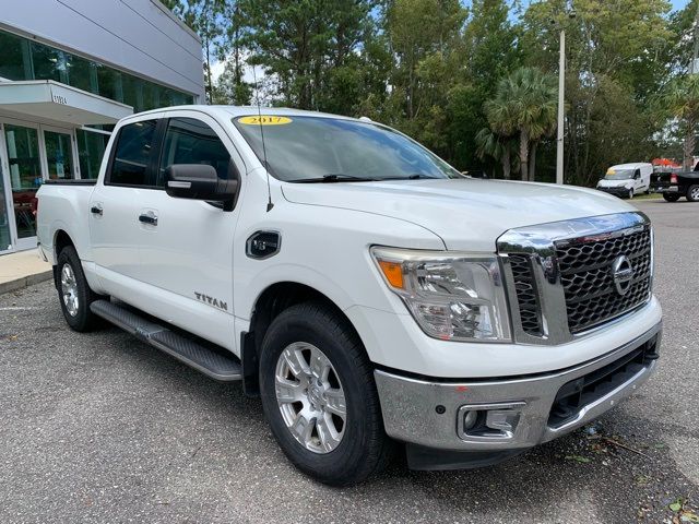 2017 Nissan Titan SV