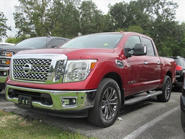 2017 Nissan Titan SV