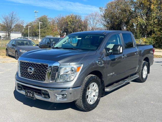 2017 Nissan Titan SV