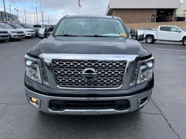 2017 Nissan Titan SL