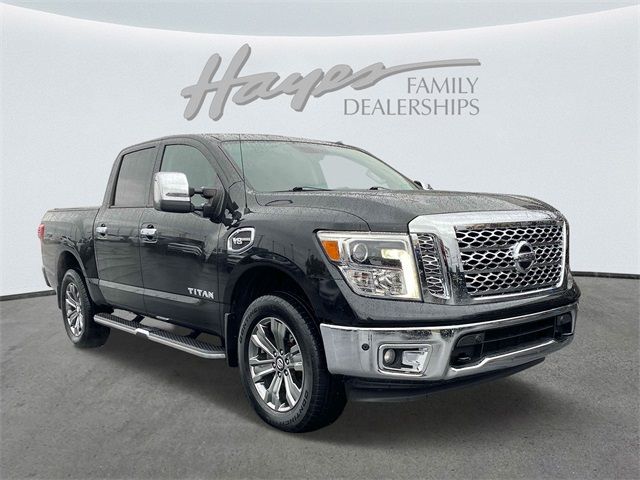 2017 Nissan Titan SL