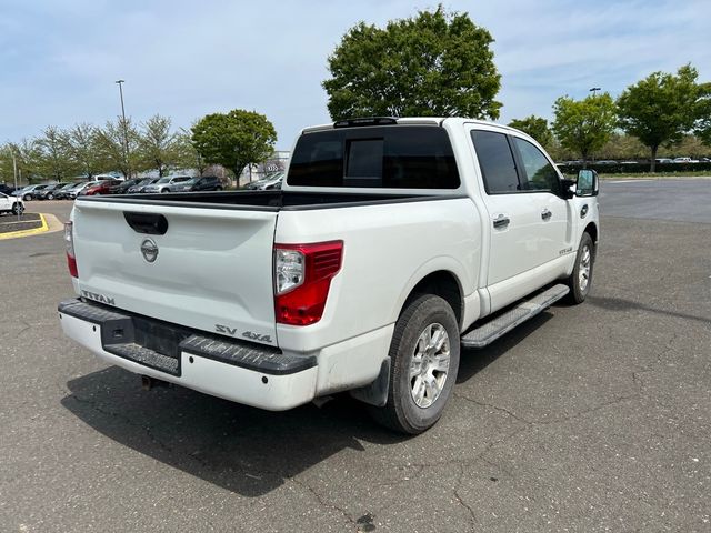 2017 Nissan Titan SV